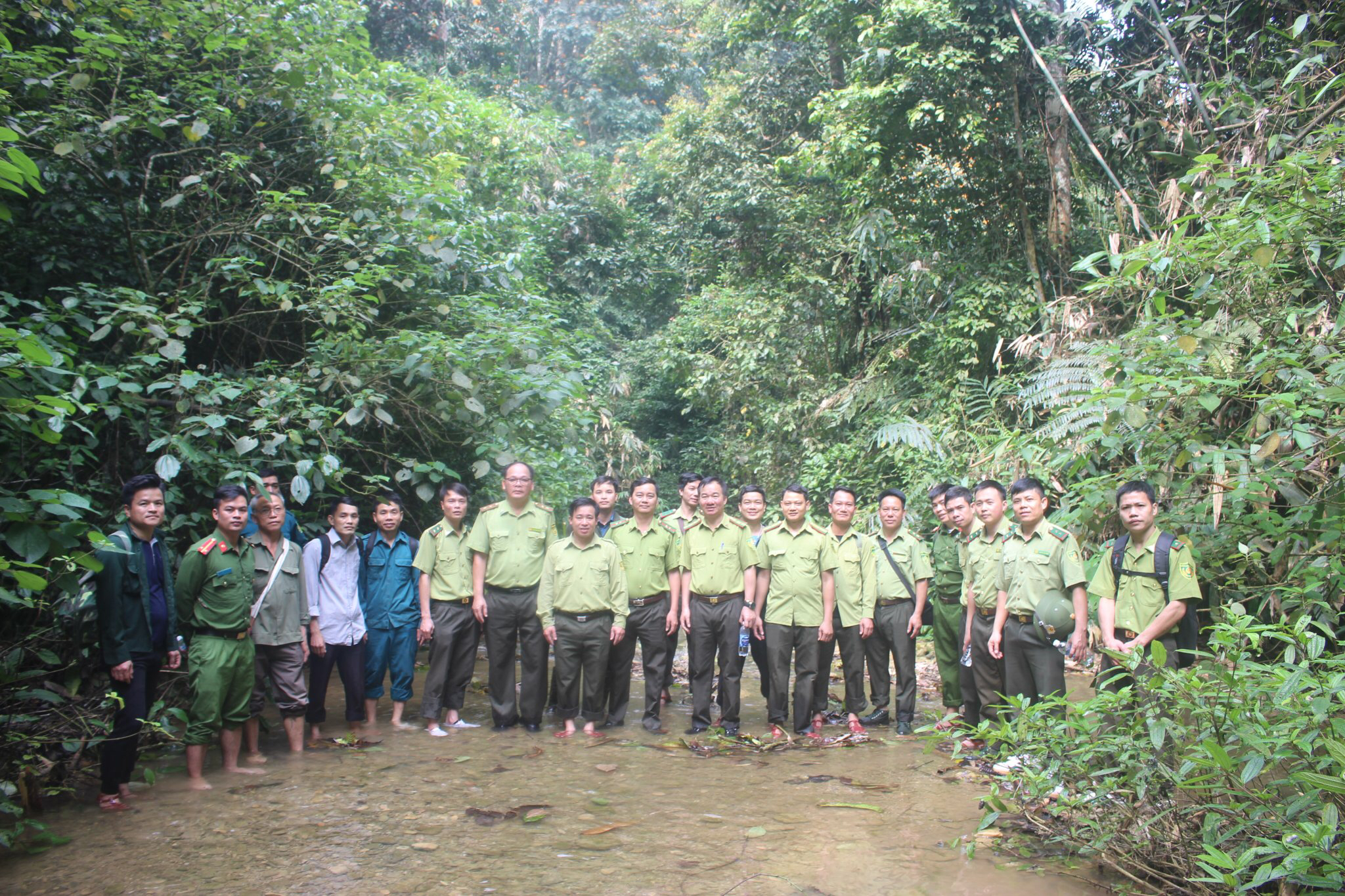 Chi cục Kiểm lâm vùng II phối hợp trong công tác tuyên truyền và tuần tra, kiểm tra an ninh rừng trên địa bàn Khu bảo tồn thiên nhiên Ngọc Sơn - Ngổ Luông, tỉnh Hòa Bình và khu vực giáp ranh